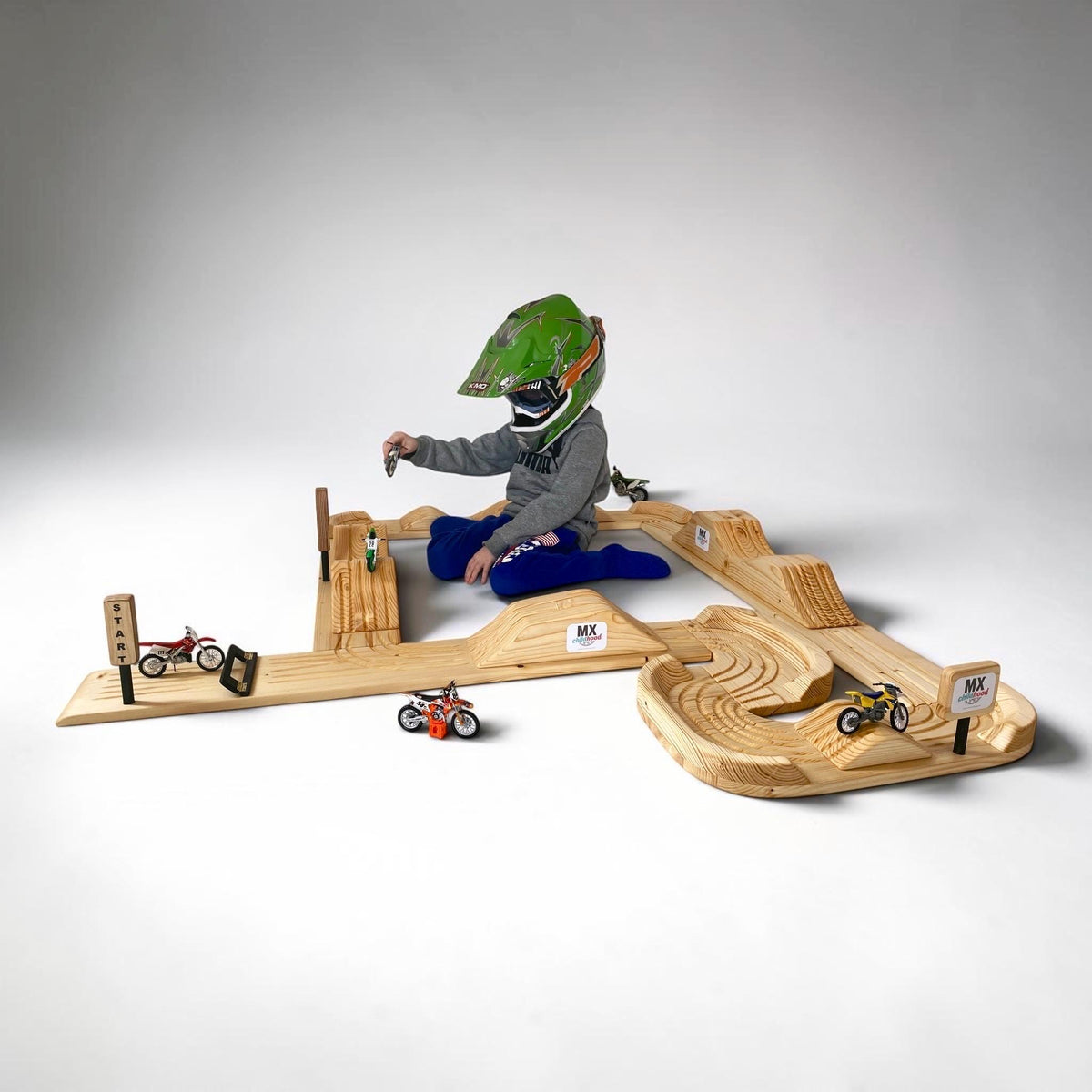 KeoMxPro  motocross play  track with jumps and carved riding ruts for 1:18 and 1:12 dirt bike toys.