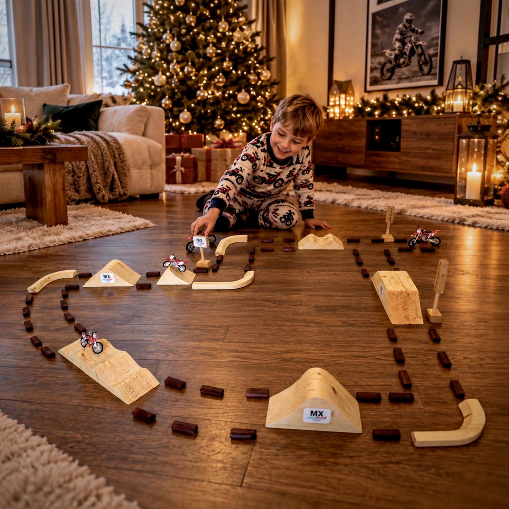 motocross play set for dirtbike models. motocross kids christmas gift for kids 2026 . keomxpro dirtbike racing track set with jumps